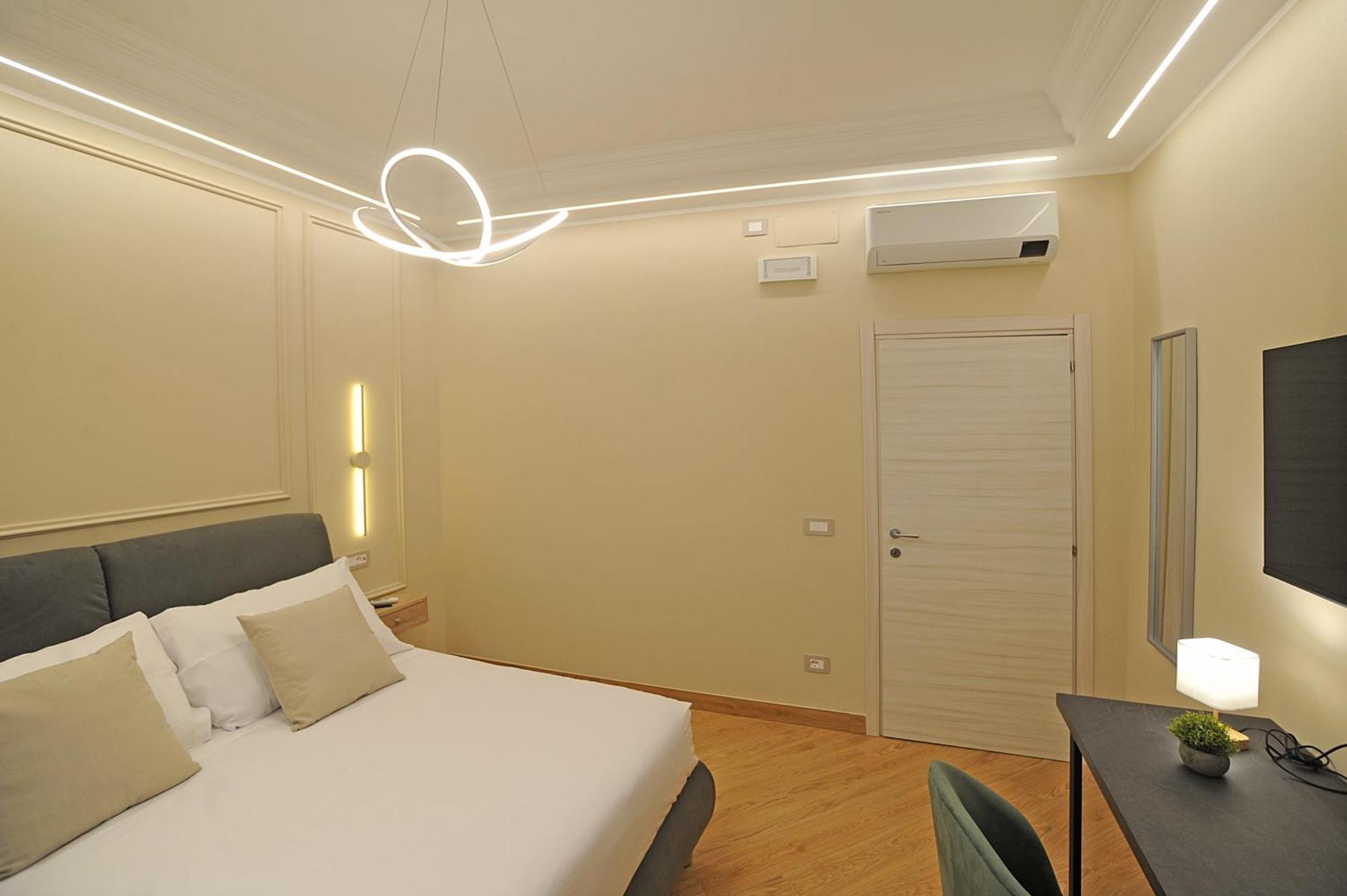 Mom Apartment Rooms&Suites Tivoli Bagian luar foto