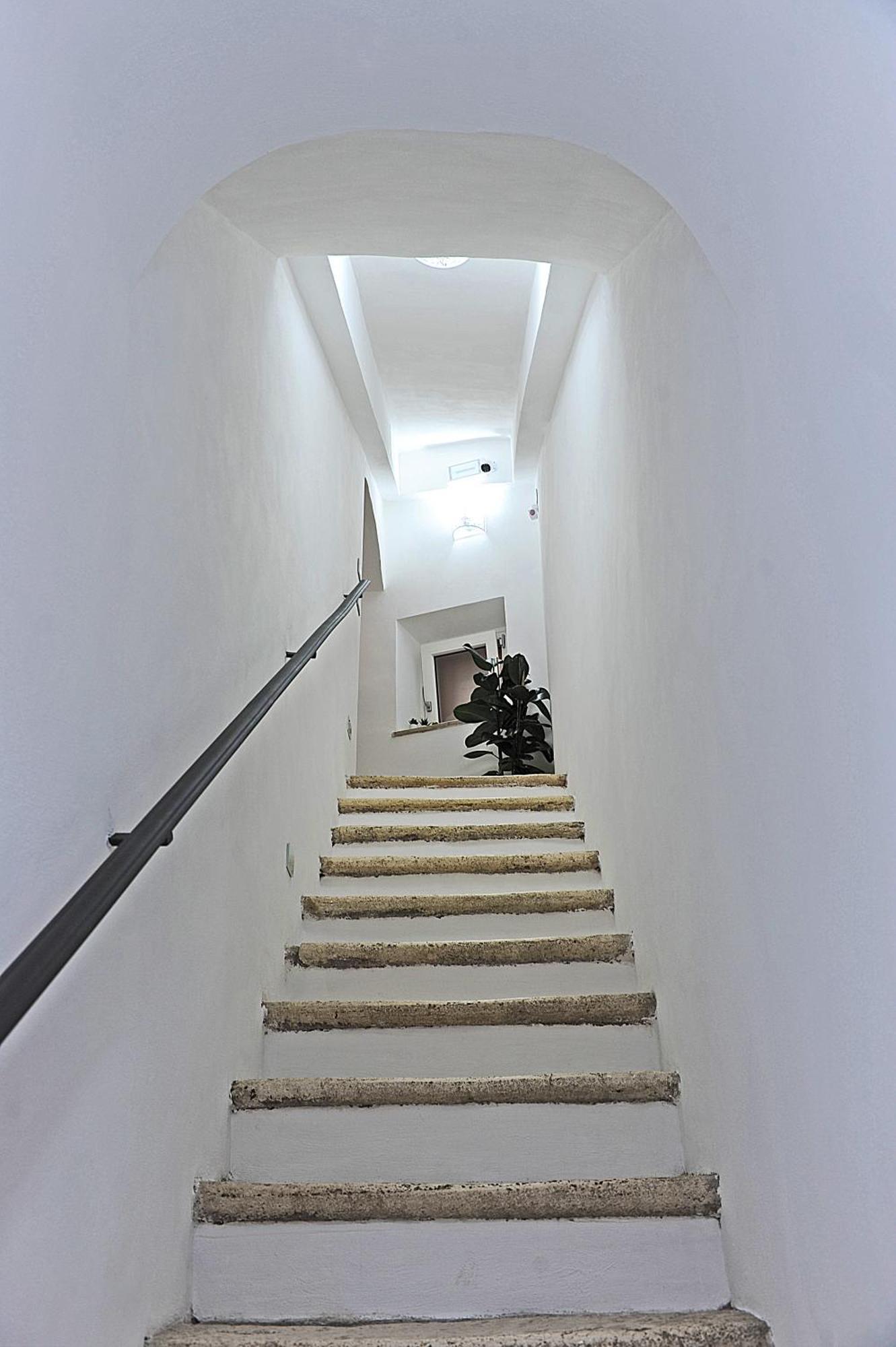 Mom Apartment Rooms&Suites Tivoli Bagian luar foto