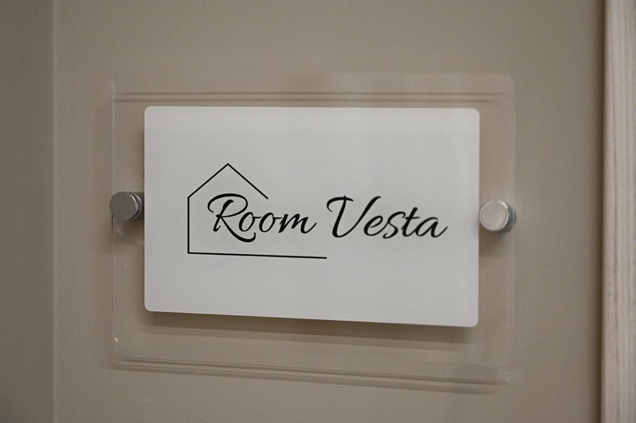 Mom Apartment Rooms&Suites Tivoli Bagian luar foto