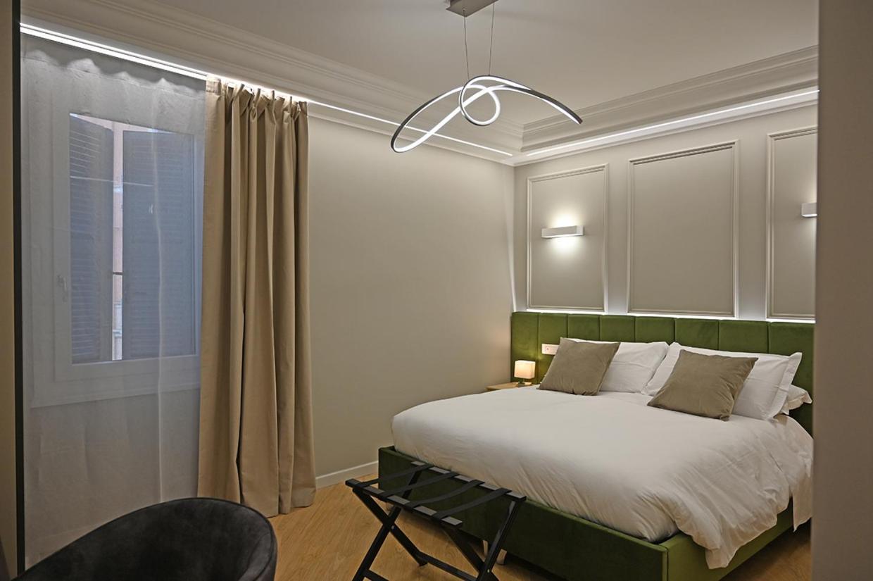 Mom Apartment Rooms&Suites Tivoli Bagian luar foto